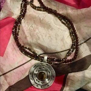 Premier necklace and pendant